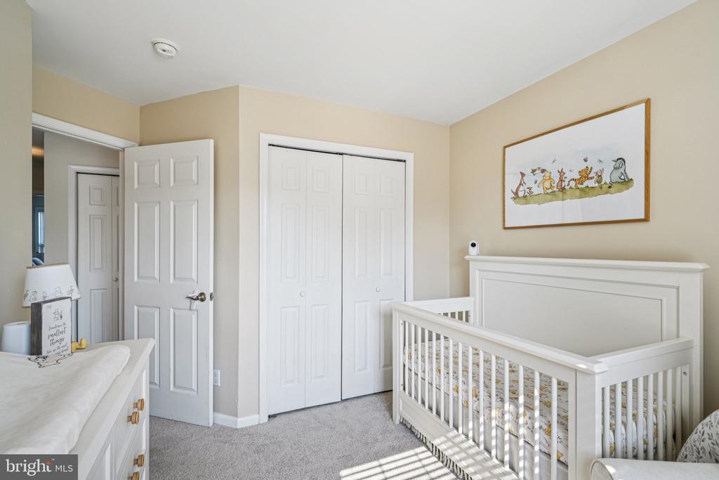 1 Winterberry Pl