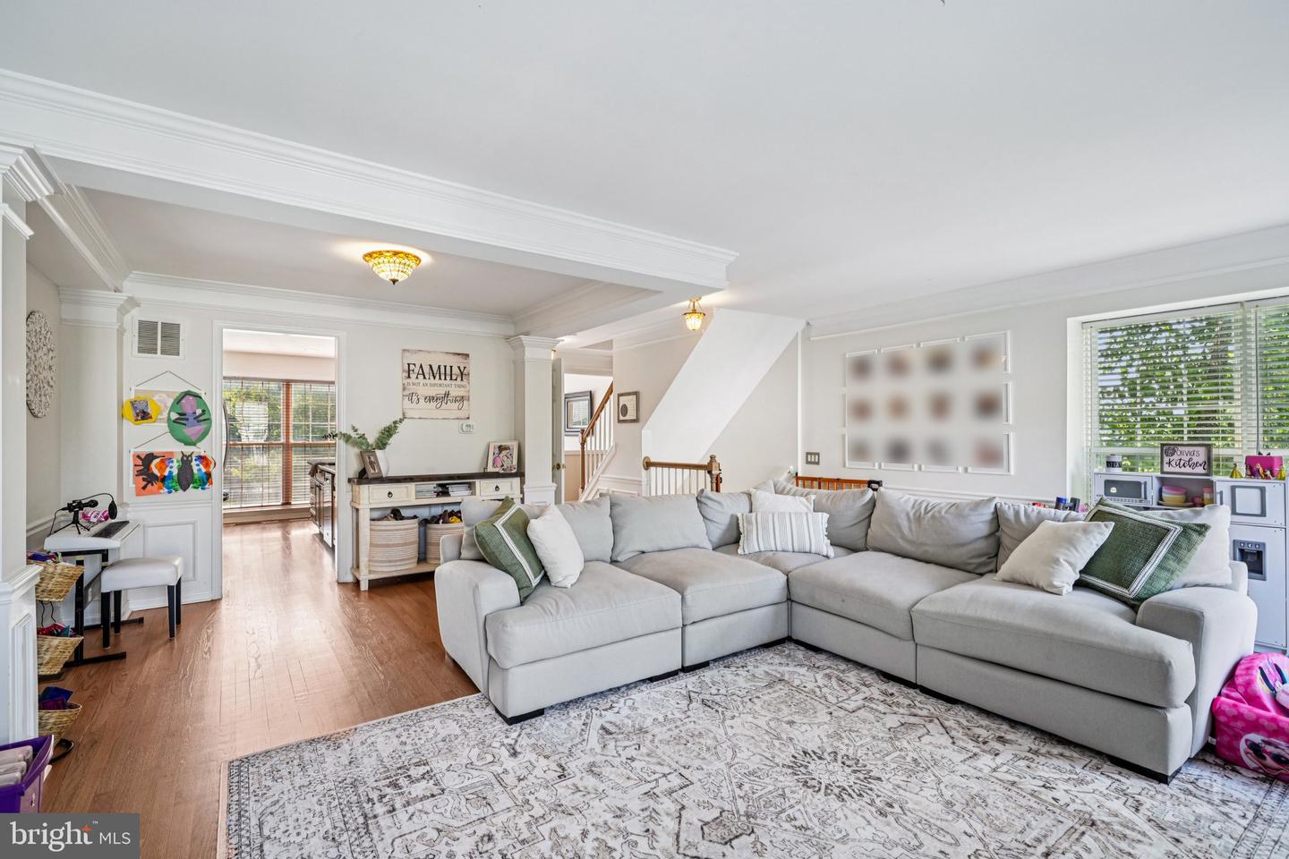 1 Winterberry Pl