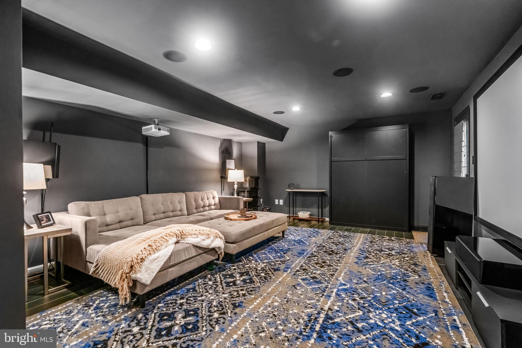 221 NATHAN DRIVE