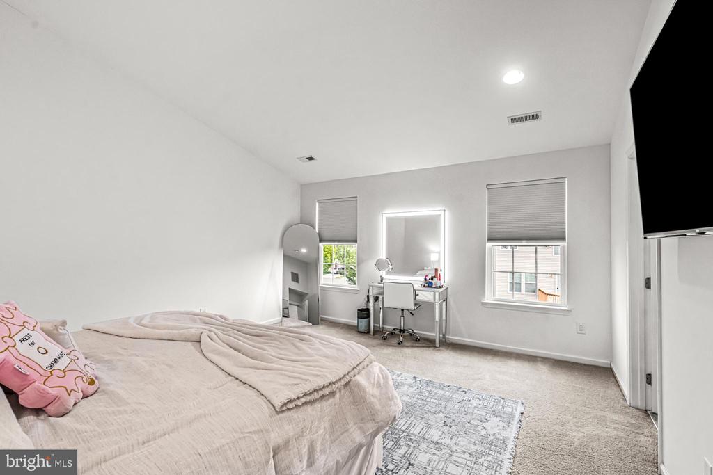 221 NATHAN DRIVE
