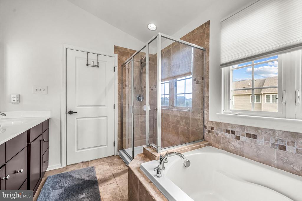 221 NATHAN DRIVE