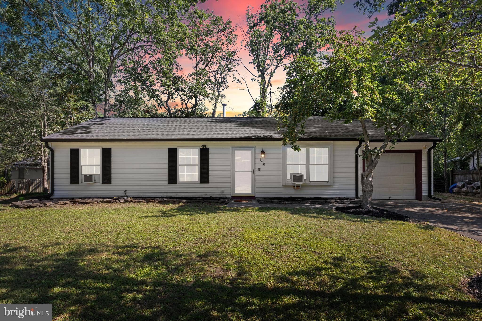 120 Auburn Ave