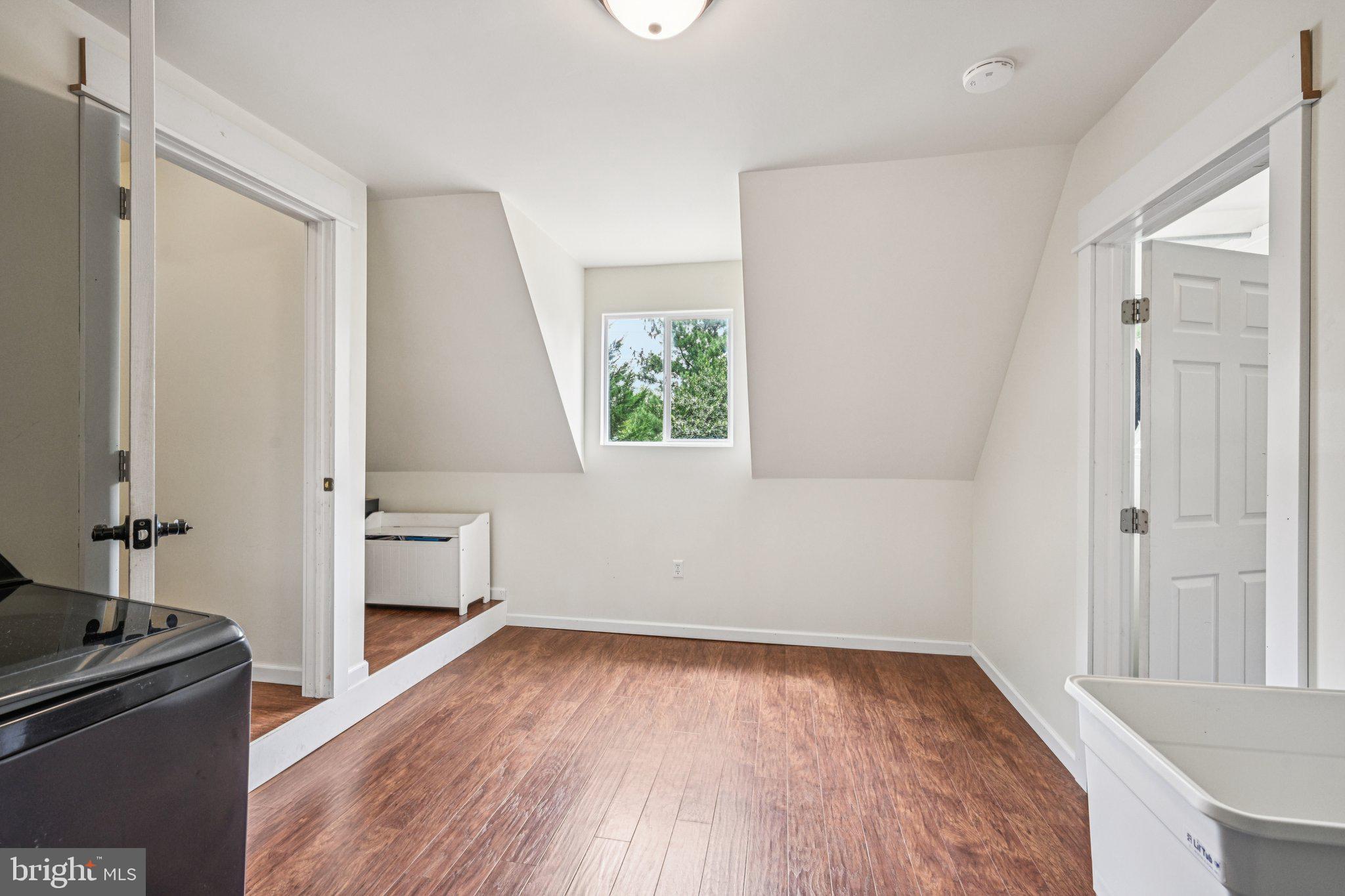 53 Hartford Rd
