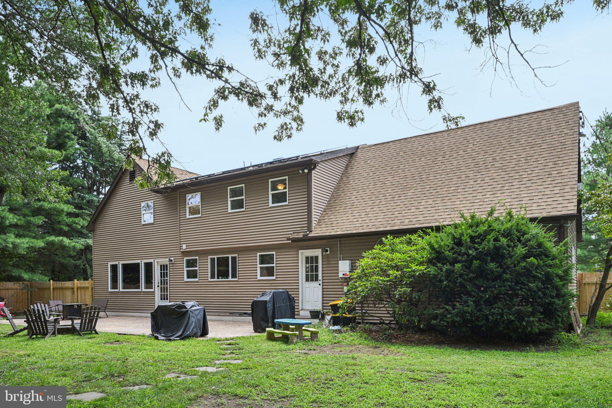 53 Hartford Rd