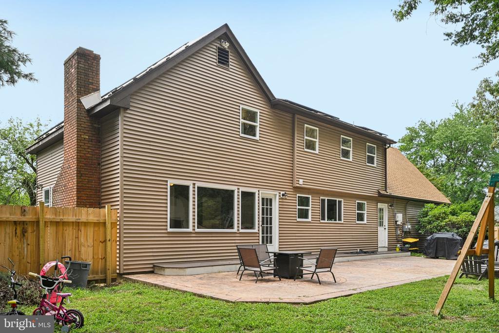 53 Hartford Rd
