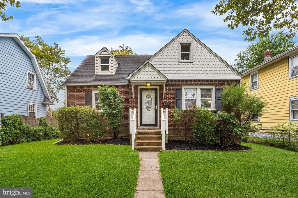 105 LECONEY CIRCLE