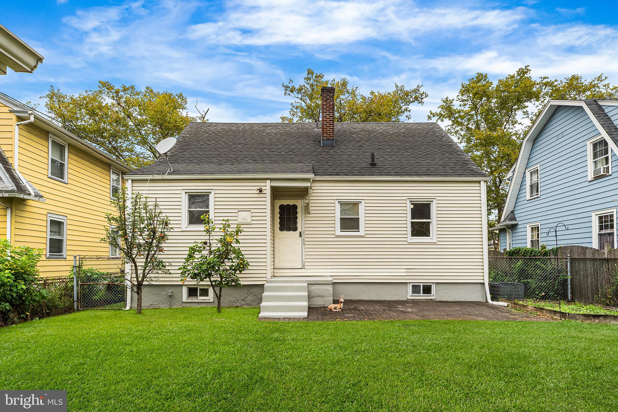 105 LECONEY CIRCLE