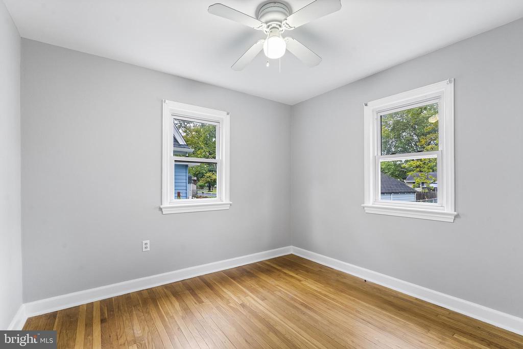 105 LECONEY CIRCLE