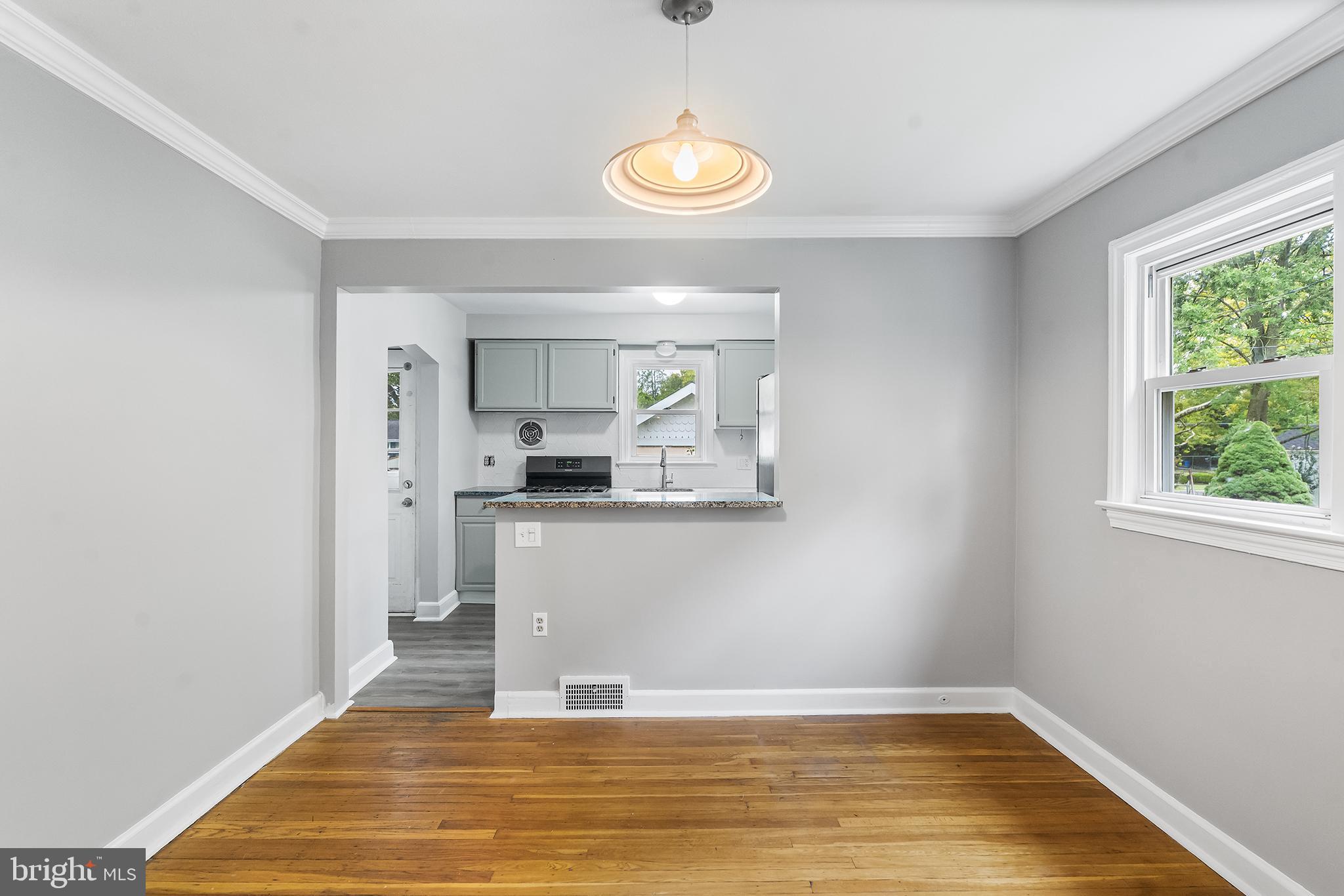 105 LECONEY CIRCLE