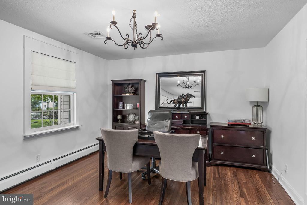 1429 HAINESPORT MOUNT LAUREL ROAD