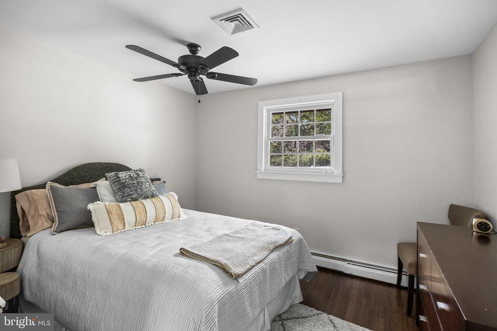 1429 HAINESPORT MOUNT LAUREL ROAD