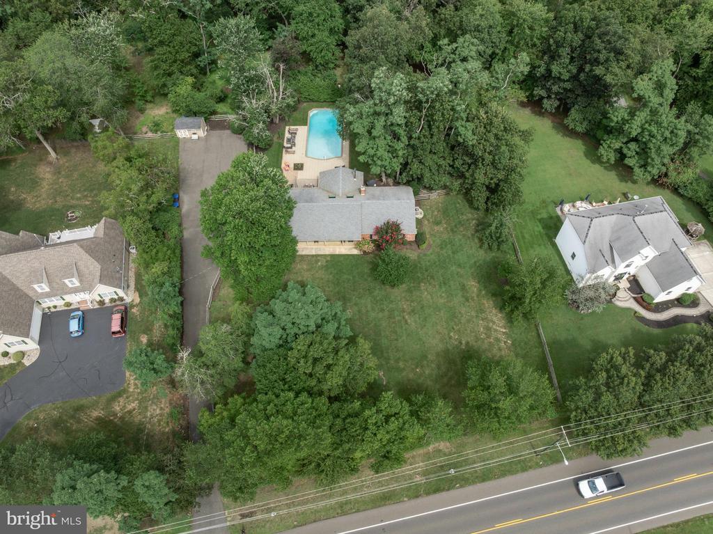 1429 HAINESPORT MOUNT LAUREL ROAD