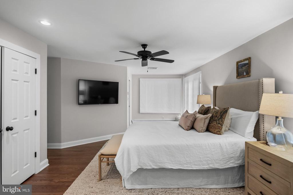 1429 HAINESPORT MOUNT LAUREL ROAD
