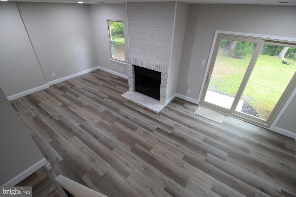 2 BLACKHAWK COURT