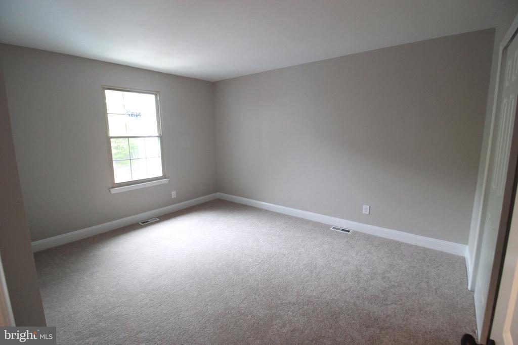 2 BLACKHAWK COURT
