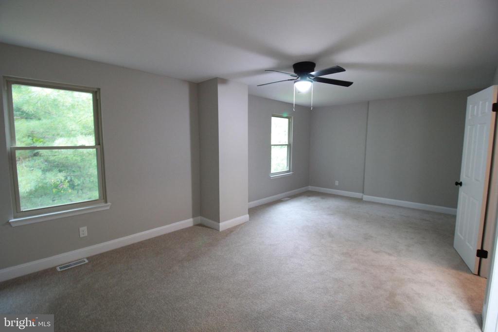 2 BLACKHAWK COURT