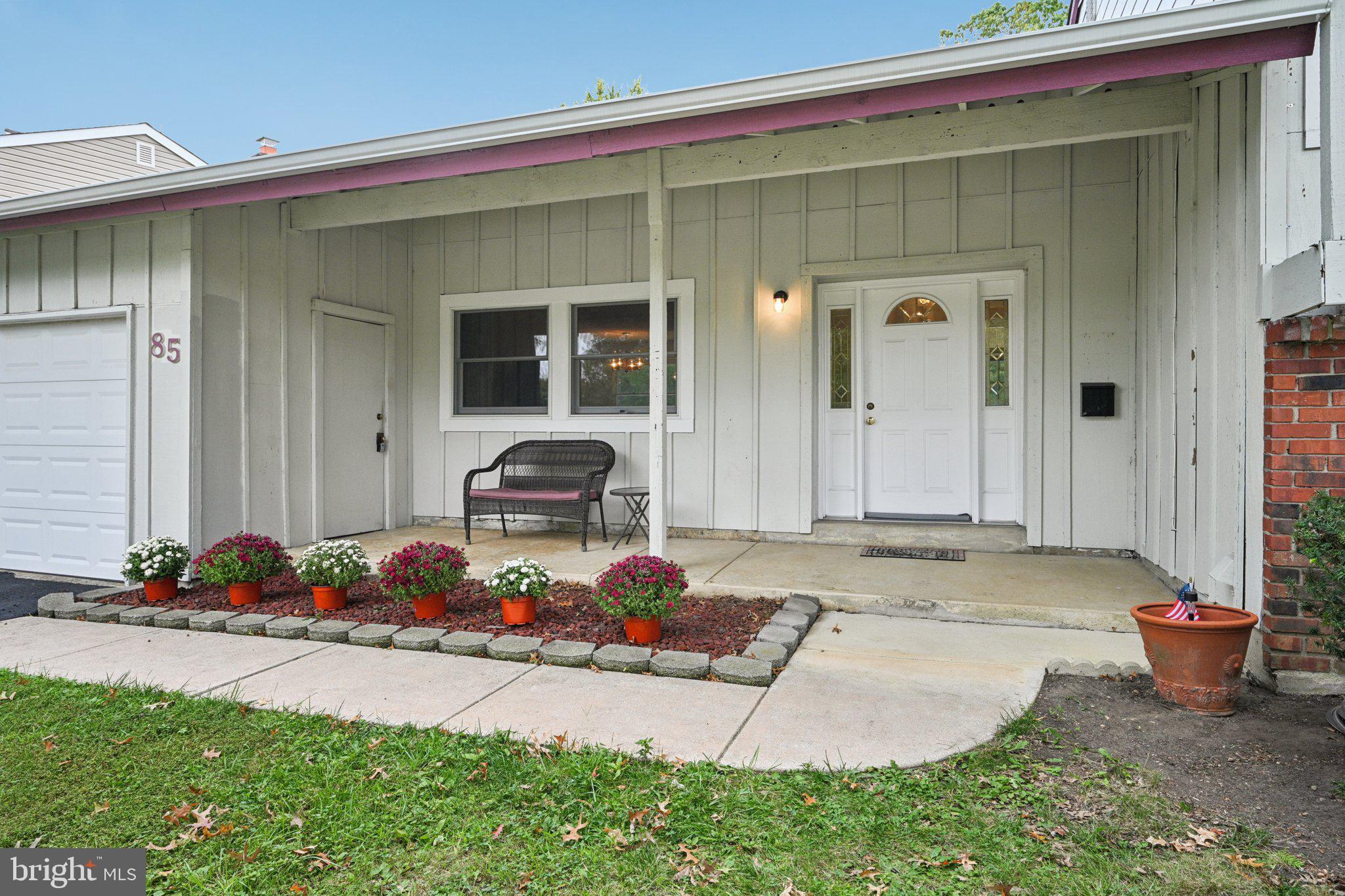 85 CARLTON AVENUE