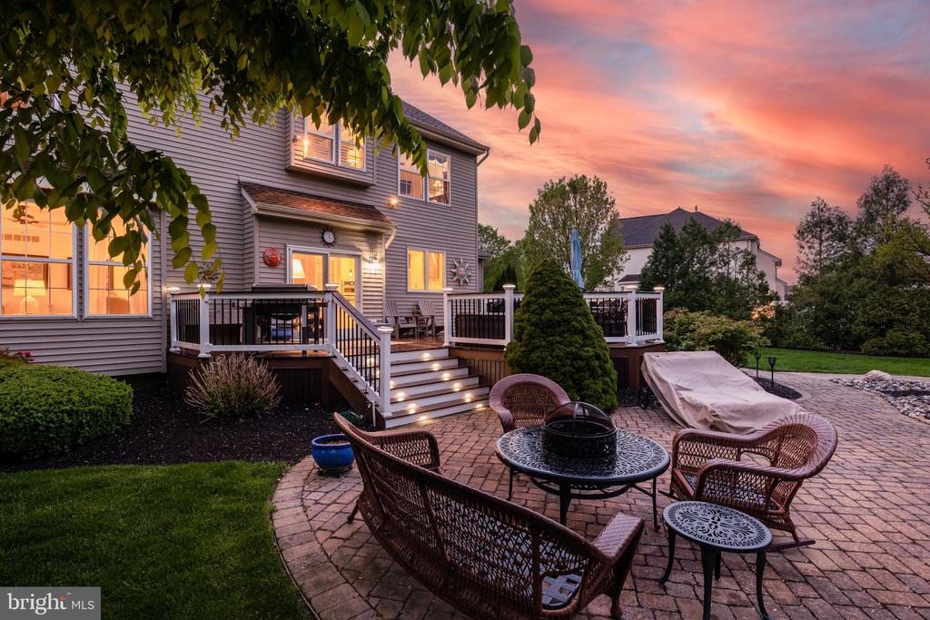 14 AMARYLLIS LANE