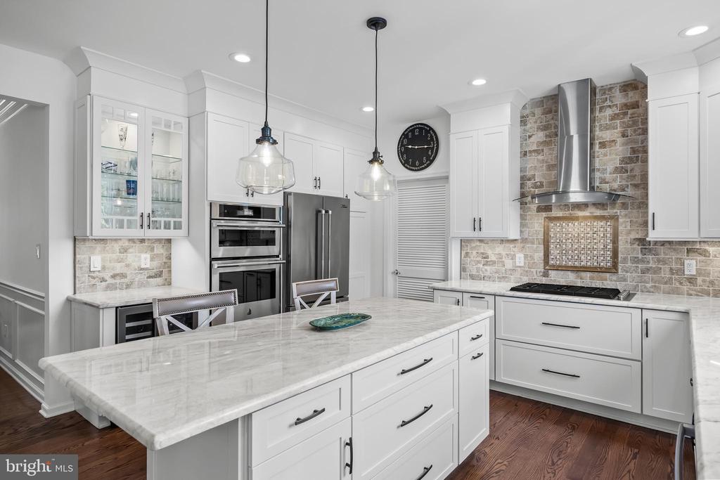 14 AMARYLLIS LANE