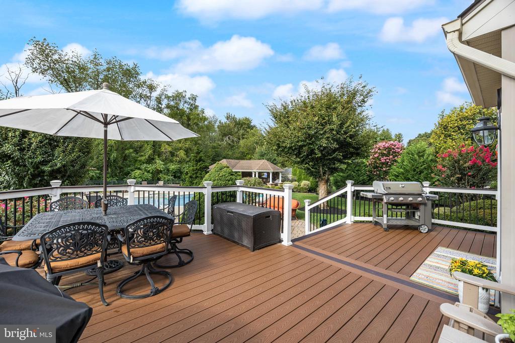 14 AMARYLLIS LANE