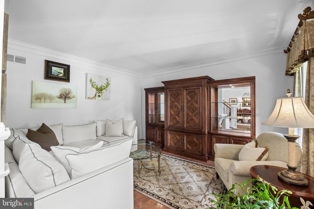 14 AMARYLLIS LANE