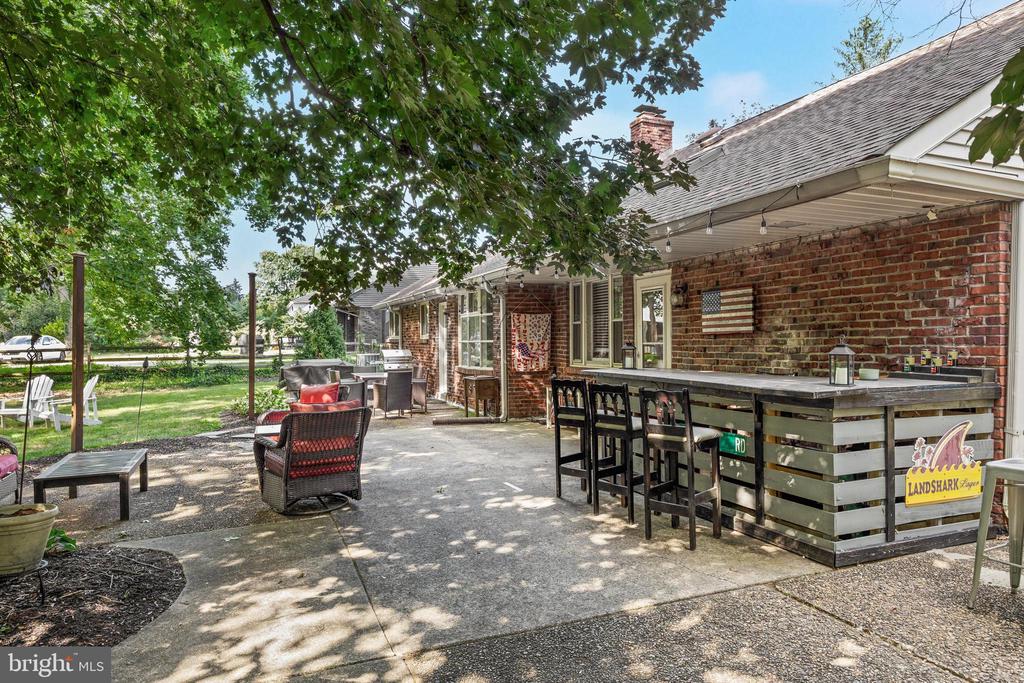 12 GREENVALE ROAD