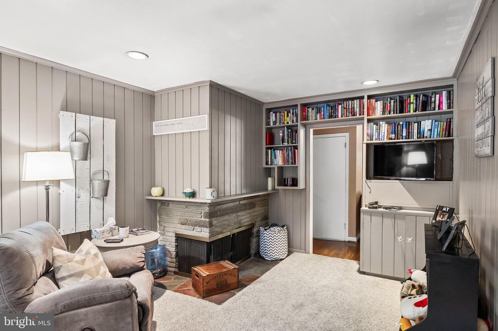 12 GREENVALE ROAD
