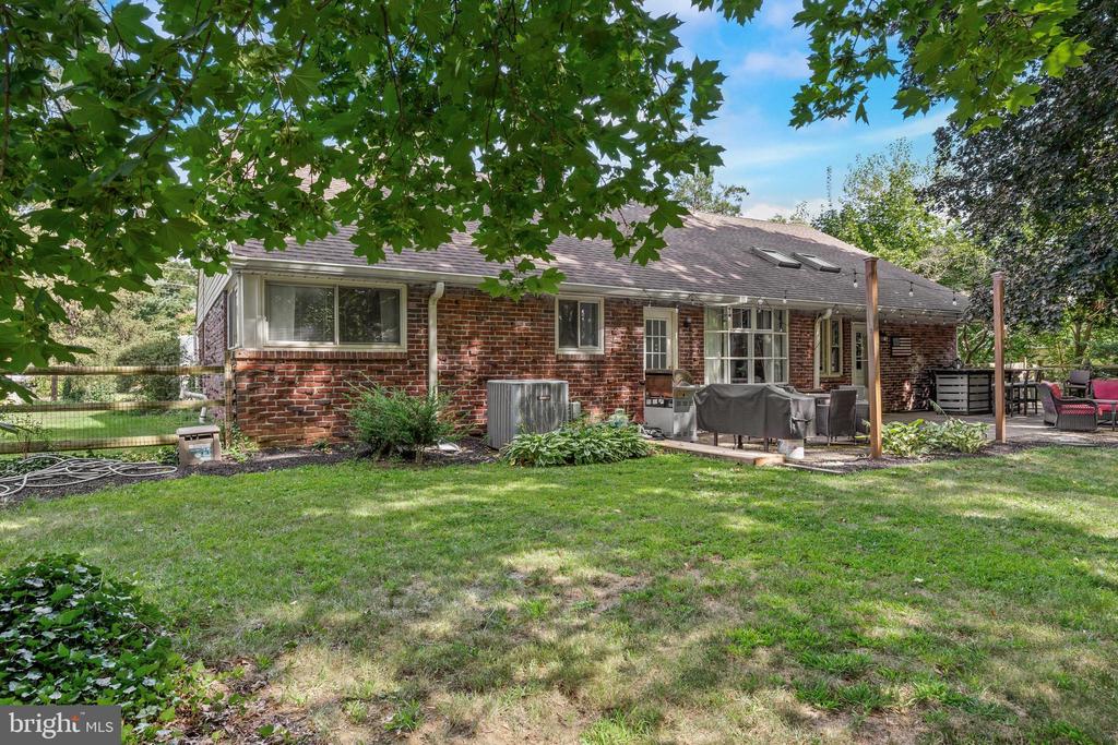 12 GREENVALE ROAD