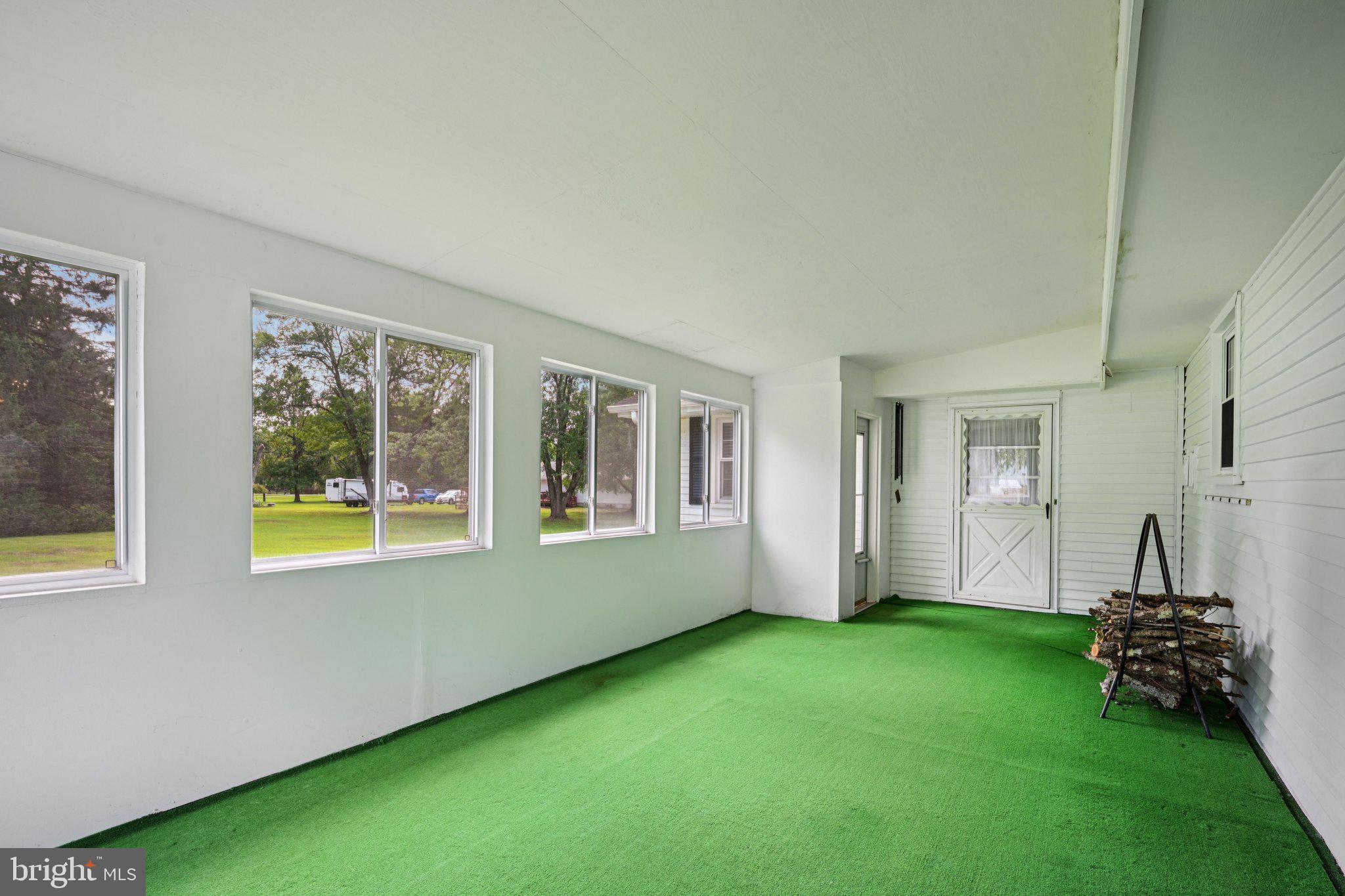 9 COOPER TOMLINSON ROAD