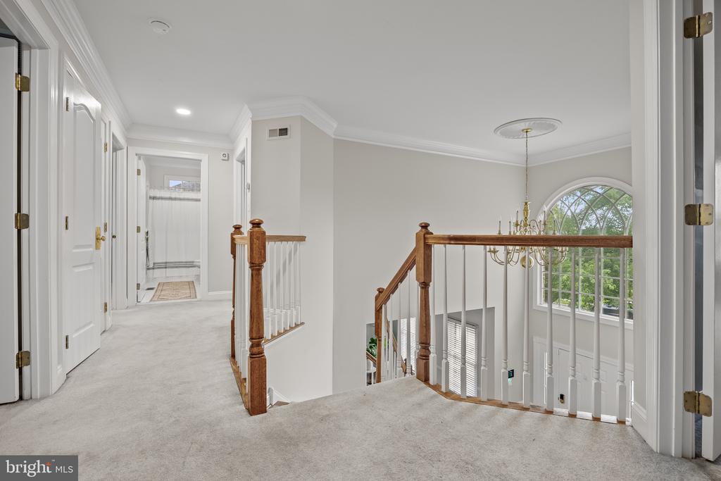 127 OAKMONT DRIVE