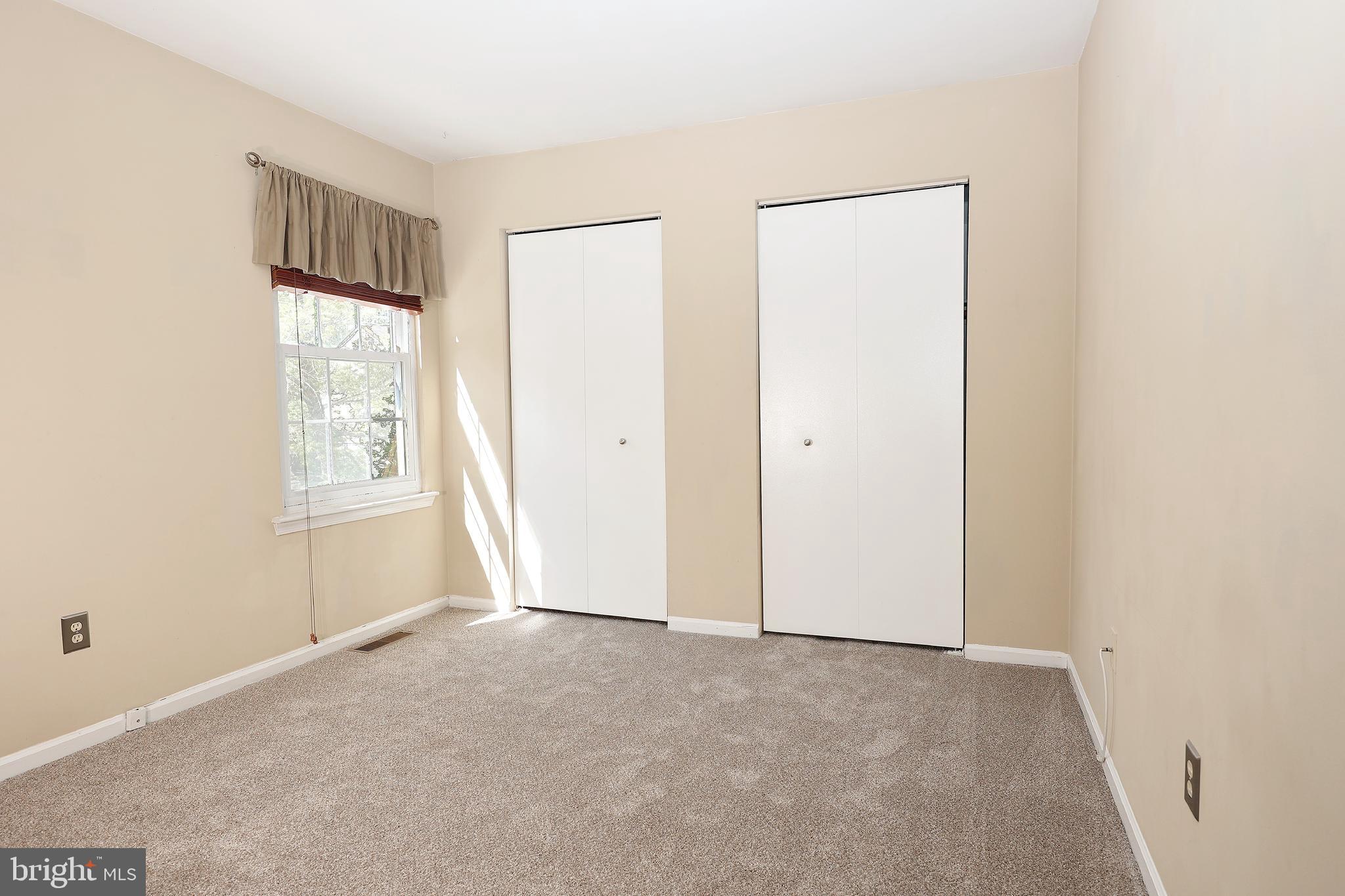 53 WOODLAKE DRIVE