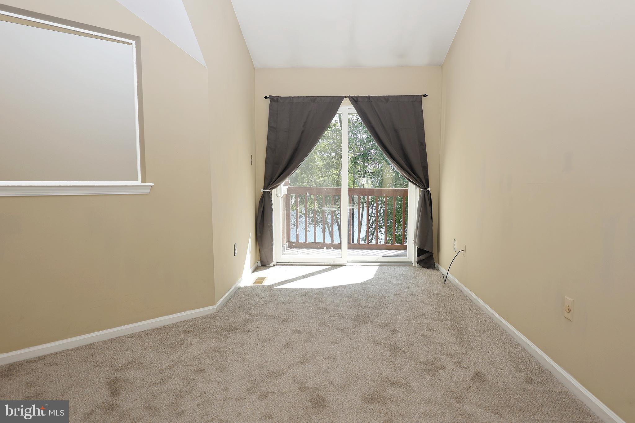 53 WOODLAKE DRIVE