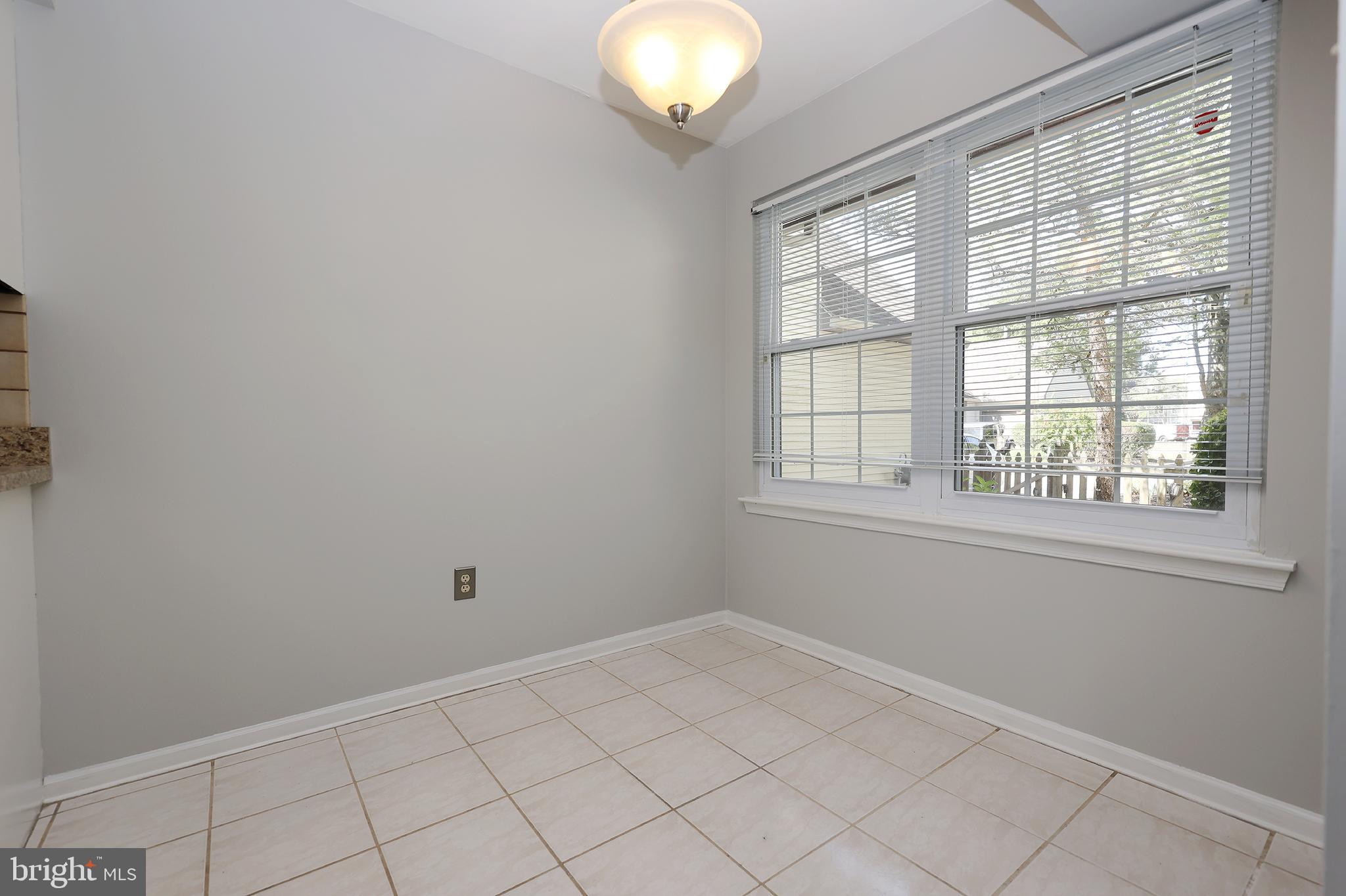 53 WOODLAKE DRIVE