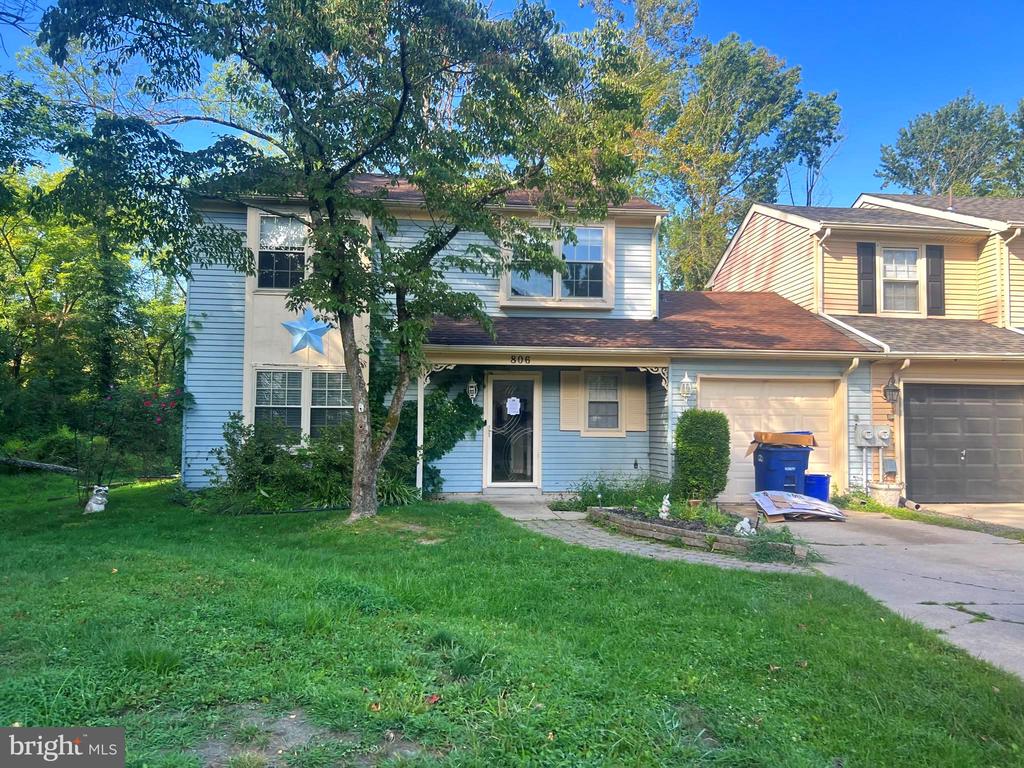 806 WESTERLY DRIVE