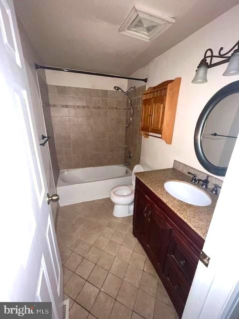 806 WESTERLY DRIVE