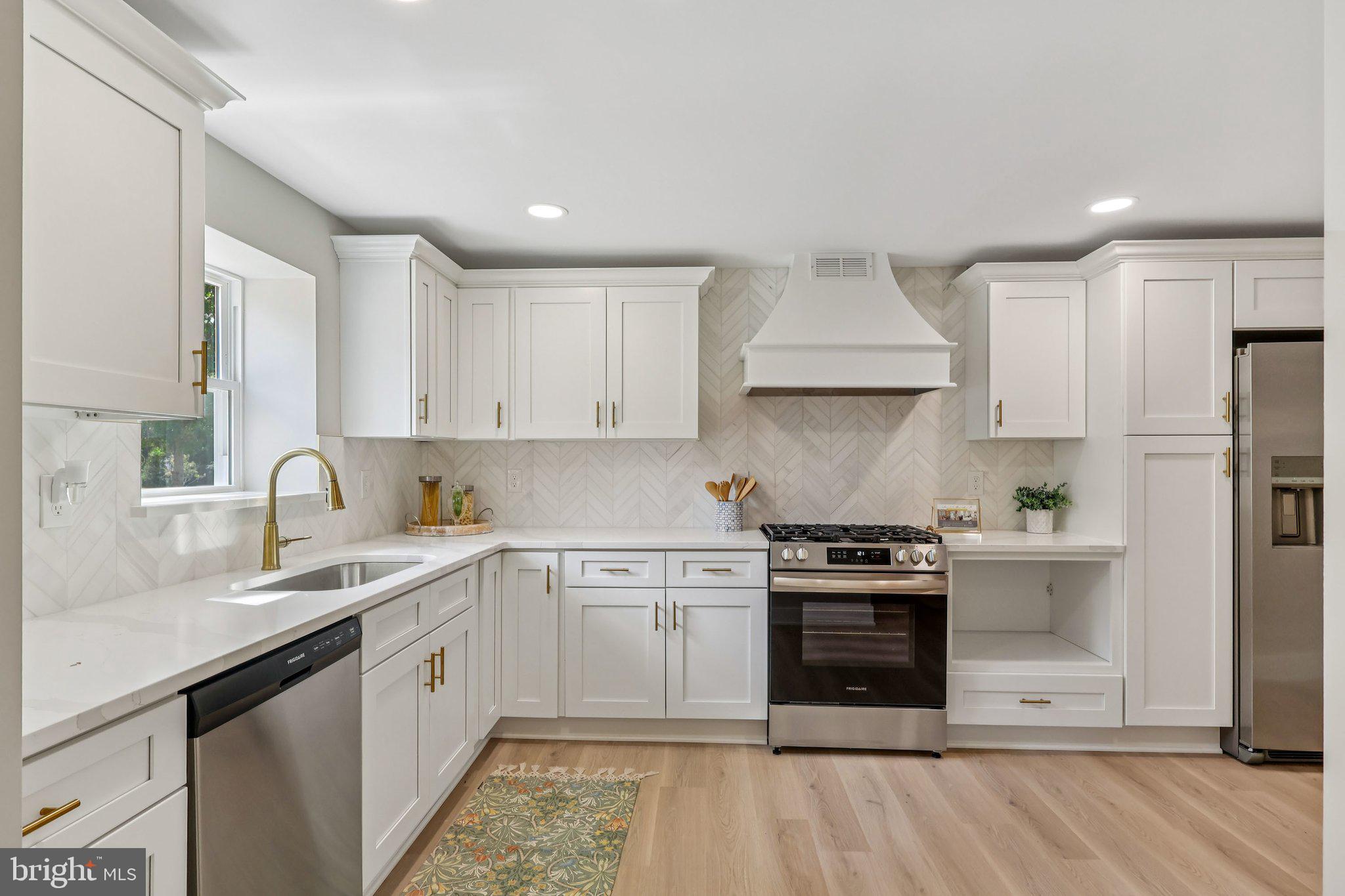 551 HOPEWELL ROAD