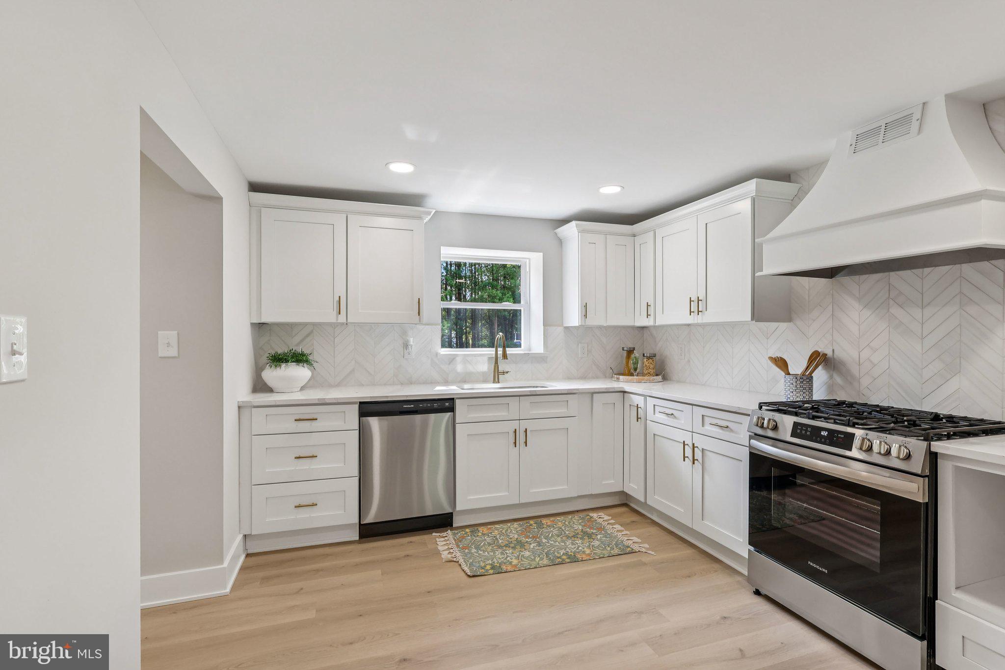 551 HOPEWELL ROAD