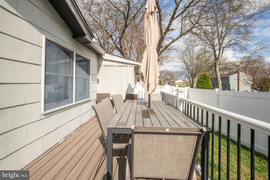 104 BRENTWOOD DRIVE