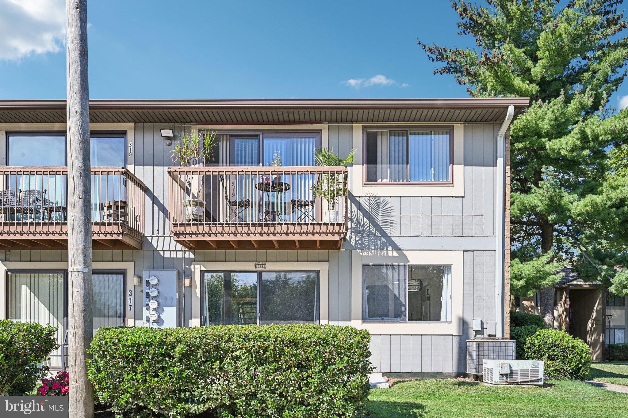 115 E KINGS HIGHWAY #319