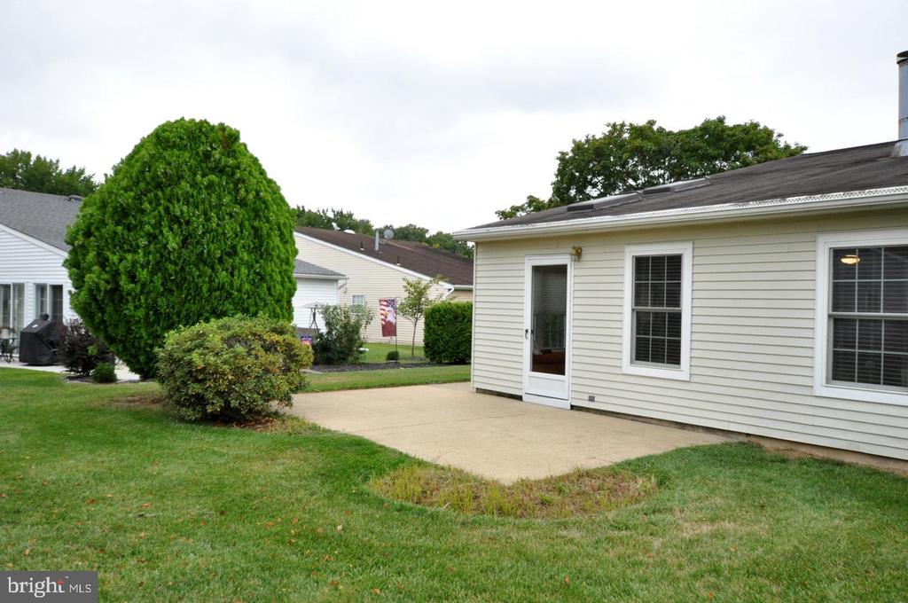 10 HANOVER COURT