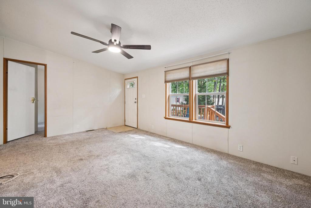 1A OAKVIEW DRIVE