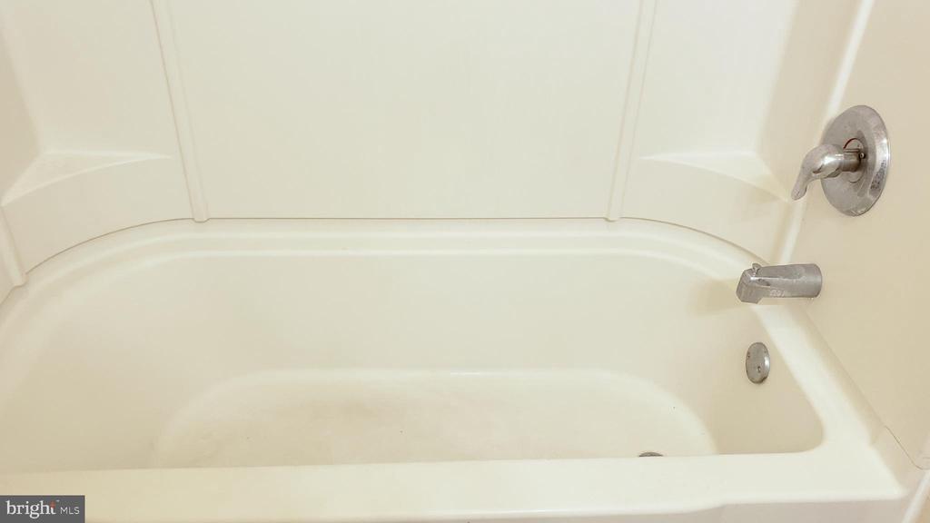 347 HIGH STREET APT 2C