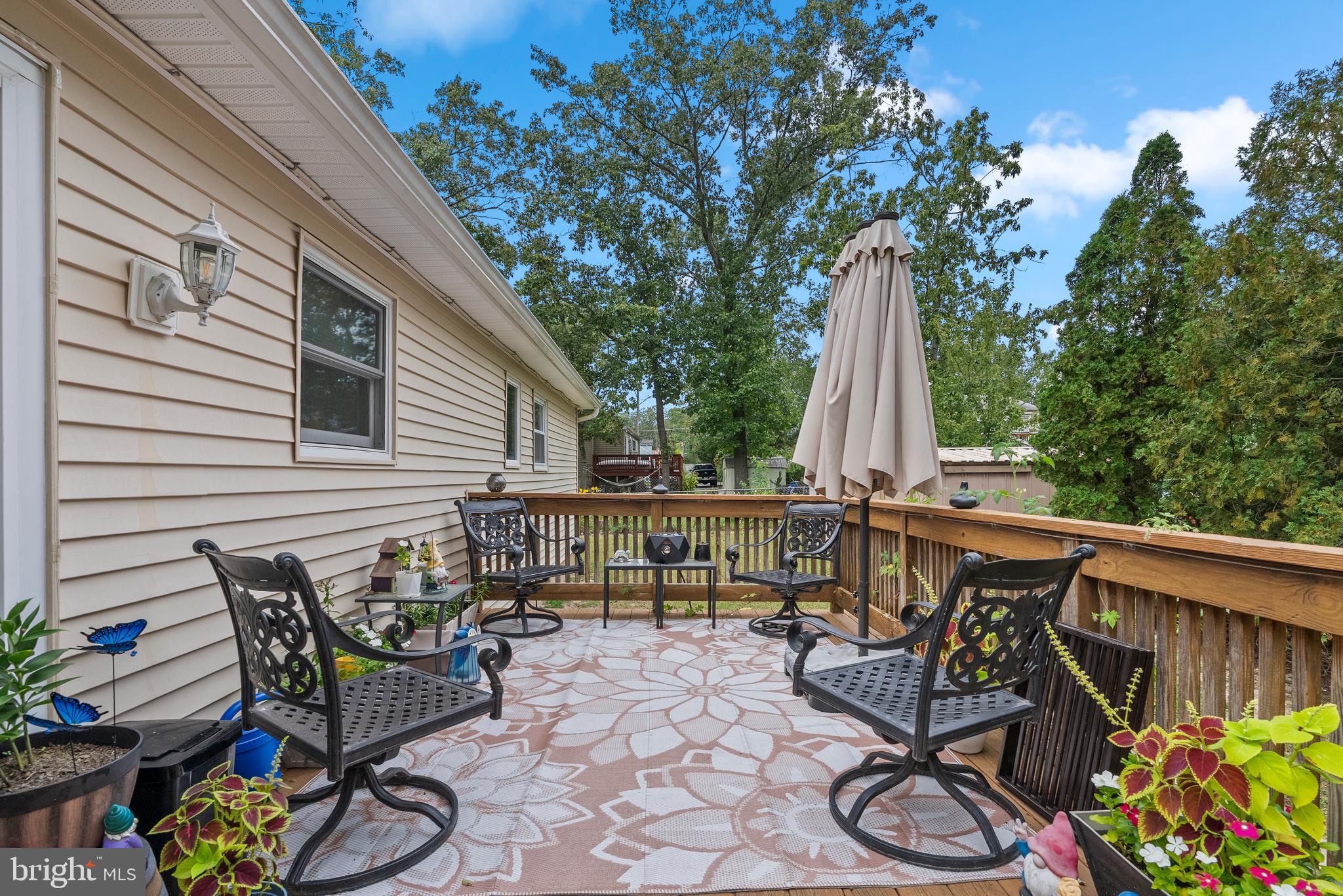 1203 CONNECTICUT ROAD