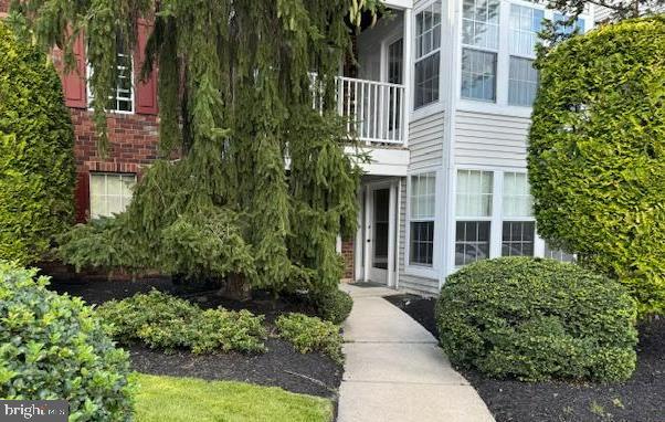 1 INVERNESS CIRCLE