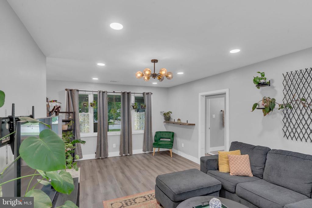 629 POLK STREET