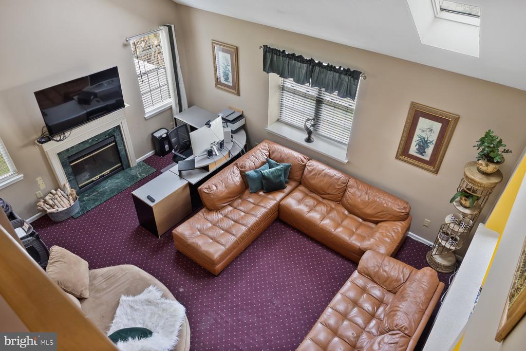 71 KINGSBRIDGE DRIVE