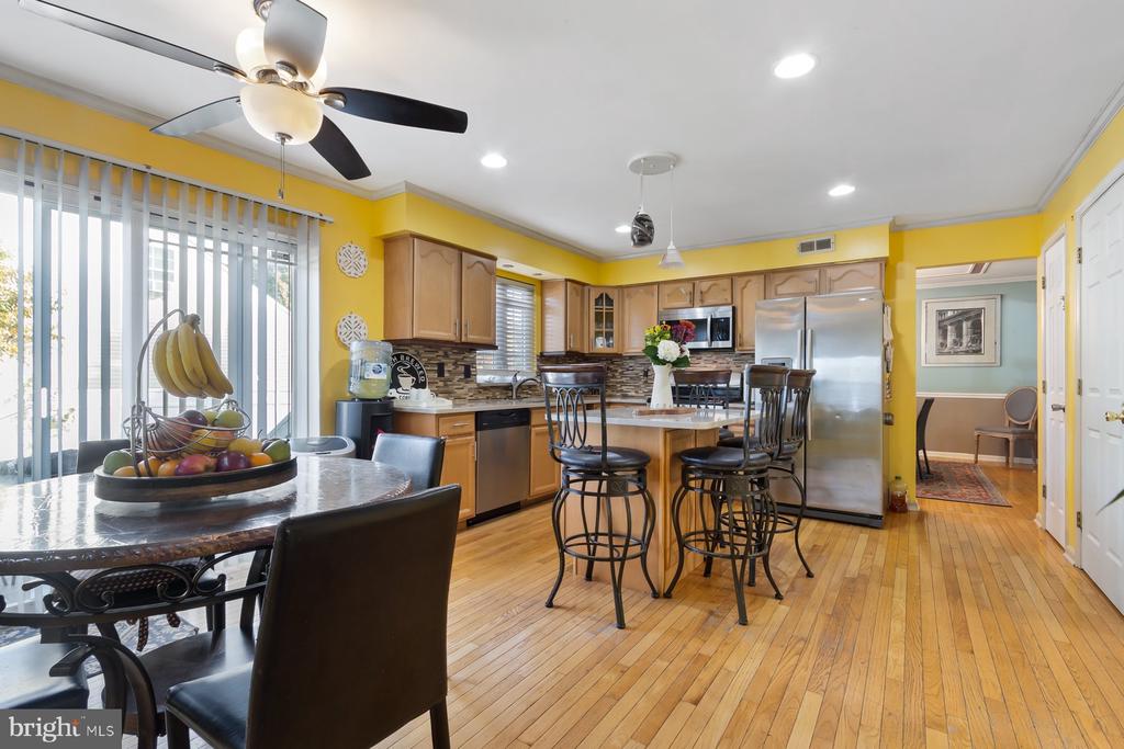 71 KINGSBRIDGE DRIVE