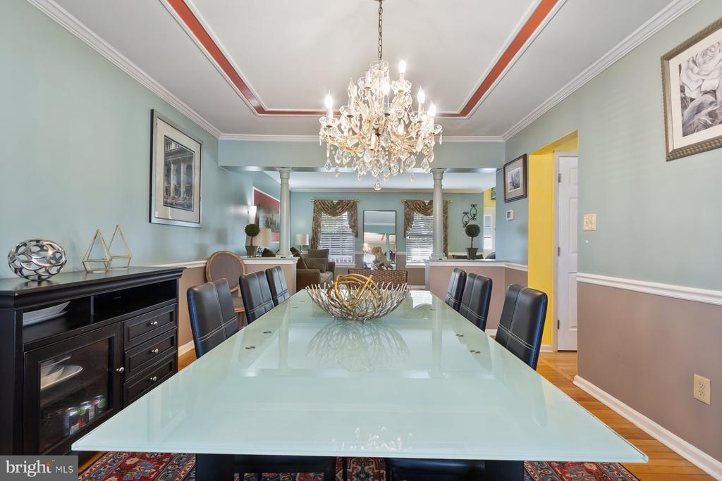 71 KINGSBRIDGE DRIVE