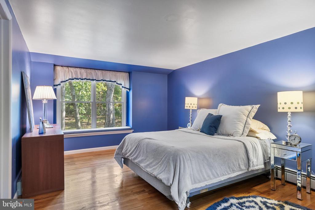 487 TUCKERTON ROAD
