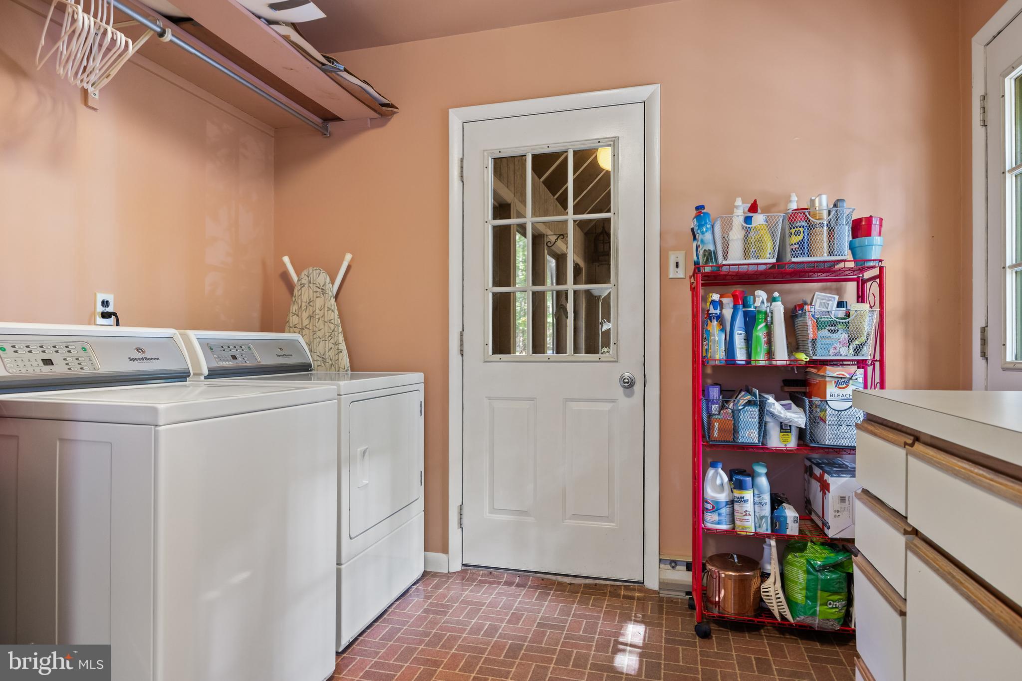487 TUCKERTON ROAD